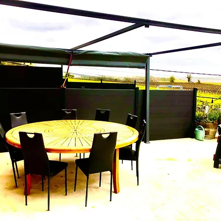 Terre De Vigne בית נופש Bessas